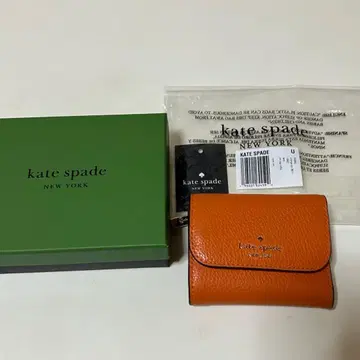 케이트 스페이드 3단 폴더형 지갑