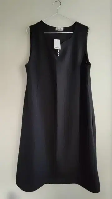 아타 alotta 블랙 슬리브리스 A라인 원피스 LL