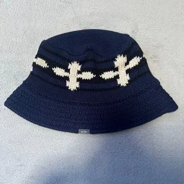 챌린저 크러셔 모자