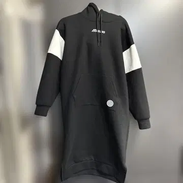 미즈노 후드 부착 원피스 M 사이즈