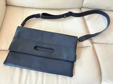 HERGOPOCH 엘르고포크 클러치 숄더백 네이비