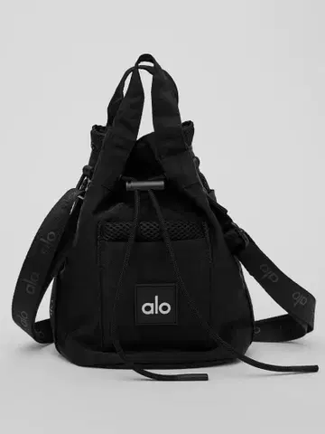 alo 블랙 복조리형 숄더백