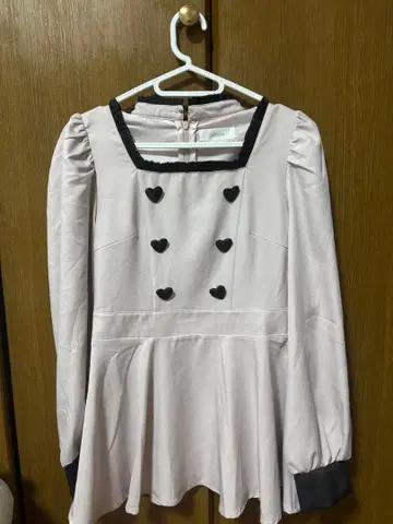 pium 초커 프릴 하트 버튼 긴팔 셋업 핑크