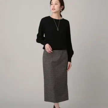 UNTITLED 벌키 체크 미디 기장 내로우 스커트