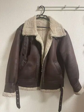 ungrid 무스탕 자켓