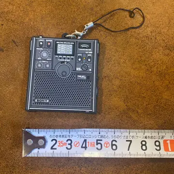 It's a Sony전 러버 스트랩 스카이 센서 라디오 ICF-5800