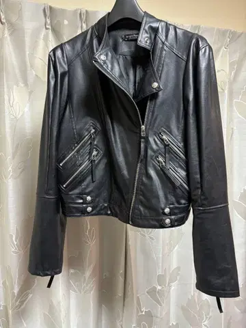 Bright Pearl 블랙 싱글 라이더 자켓