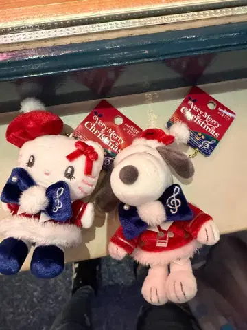 헬로키티 스누피 크리스마스 키링 2세트