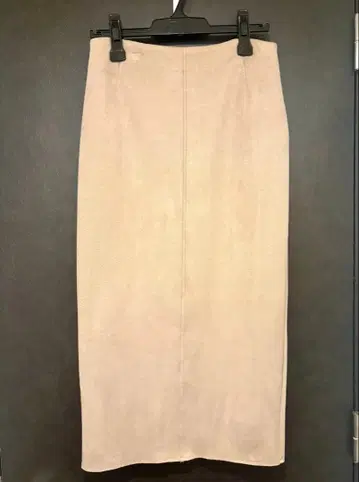 스픽 앤 스팬 스웨이드라이크 스커트 프레임워크