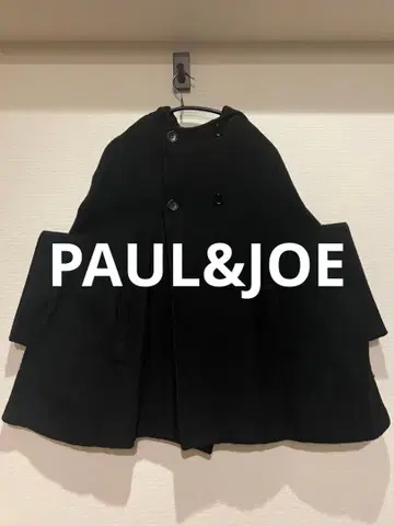 PAUL&JOE 블랙 후드 부착 리본 케이프 코트
