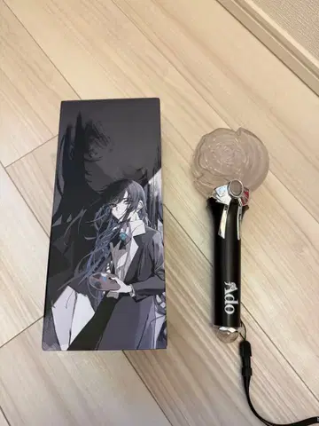 Ado 모나리자의 옆얼굴 응원봉 박스 포함