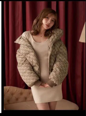 darich DR 로고 다운 자켓