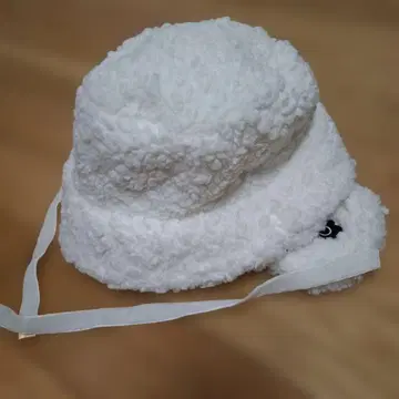 마리 콰인트 귀마개 달린 컬 에코 퍼 버킷 햇