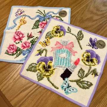 FEILER 꽃과 립 디자인 손수건 2장 세트