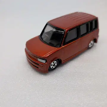 토미카 도요타 bB 카센서