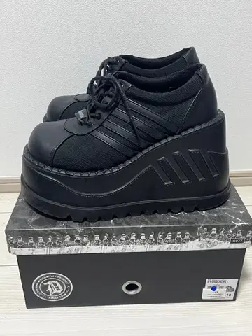 데모니아 STOMP 스니커즈 26.7cm