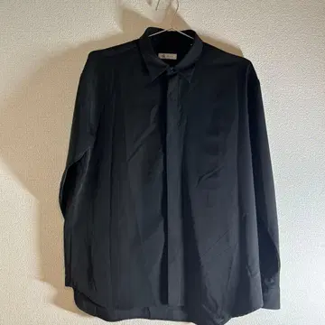 tk. 다케오 키쿠치 블랙 긴팔 셔츠