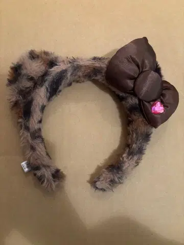 헬로키티 레오파드 머리띠