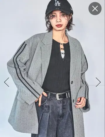 PAGEBOY 헤링본 자켓 미사용 새상품 택 포함