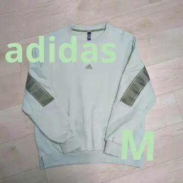 새상품급 adidas 맨투맨 M 사이즈 쓰리 스트라이프
