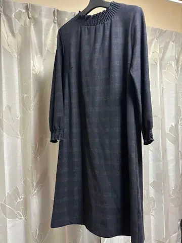 네이비 계열 체크 긴팔 원피스 일본제