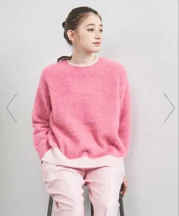 [ 미사용 새상품 ] 유나이티드 애로우즈 폭스 캐시미어 크루넥 니트 핑크