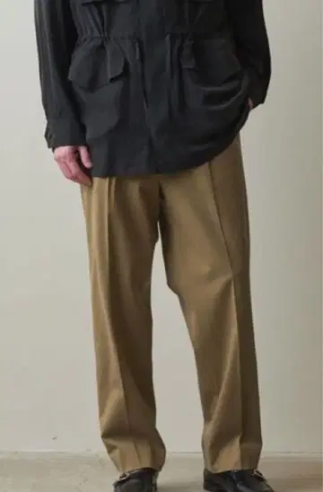 스티븐 앨런 트윌 원플리츠 슬랙스