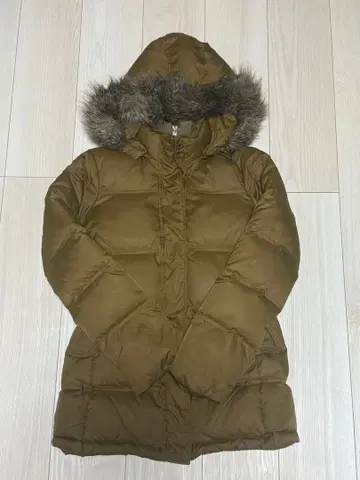 GAP 퍼 다운 자켓 S