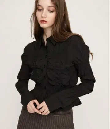 SLY RANDOMSHIRRINGTOPS 랜덤 셔링 상의