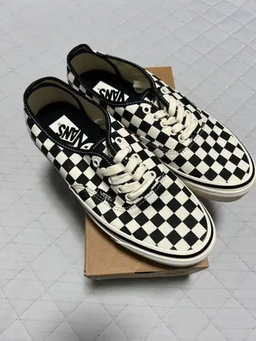 미사용 새상품 VANS 오센틱 26.5cm USA 기획 박스 있음