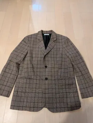 H111614 맥피 브라운 체크 자켓