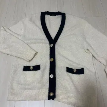 allureville V넥 가디건