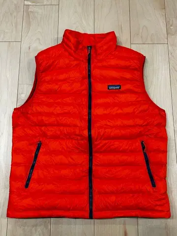 새상품급 Patagonia 다운 스웨터 베스트 L 사이즈