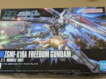 건담 프라모델 HGCE 프리덤 거의 미조립