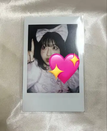 CUTIE STREET 큐스트 사쿠라바 하루카 폴라로이드