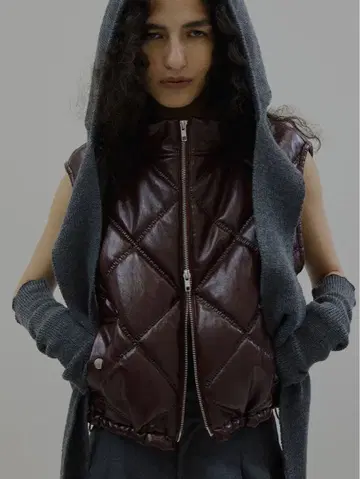 SYNTHETIC LEATHER QUILTING MINI VEST
