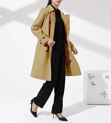 베이지 트렌치코트 더블 브레스트