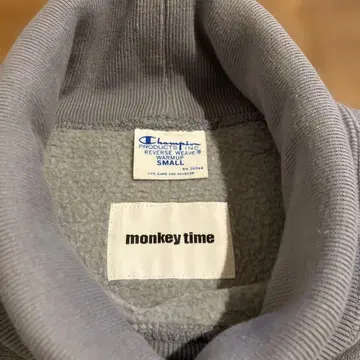 몽키타임 x Champion Reverse Weave 모크넥