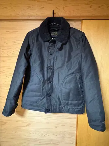 IRON HEART (아이언 하트) N-1 덱 자켓 블랙