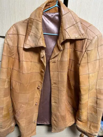 베이지 가죽 자켓 구제 의류