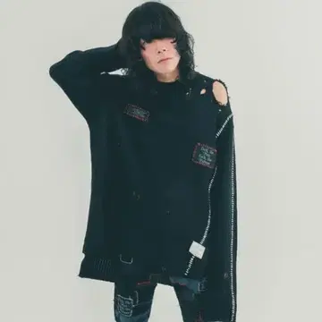 EFFECTEN 에페크텐 데미지 스웨터