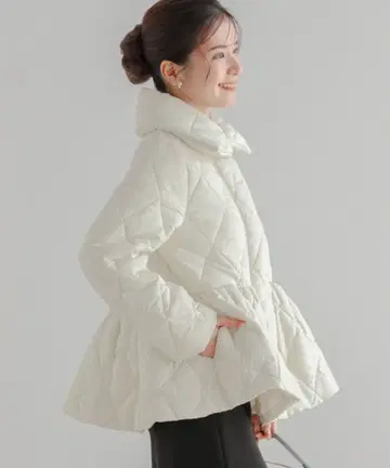 핏모어 페플럼 퀼팅 패딩 자켓 아이보리 fitmore
