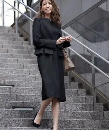 노카라 자켓 코쿤 원피스 셋업