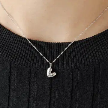 GALLARDAGALANTE 개럴개런트 실버 하트 목걸이