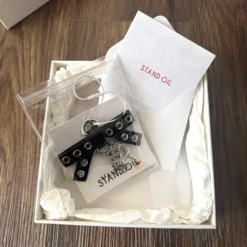 STAND OIL 보우 참 키링 (블랙) 미사용 새상품