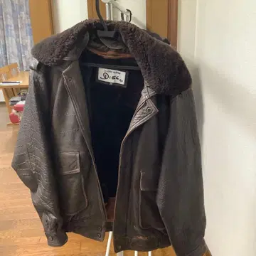 디스코 가죽 자켓 38 보아 카라 부착