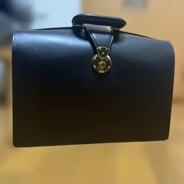 츠치야 가방 블랙 가죽 더레스 백