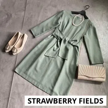 스트로베리 필드 원피스 M 리본 플레어 무릎 기장 탁한 일본제