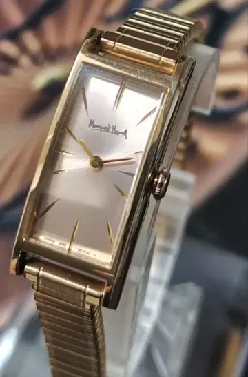 마가렛 하우엘 Margaret Howell 여성용 손목시계 새상품급