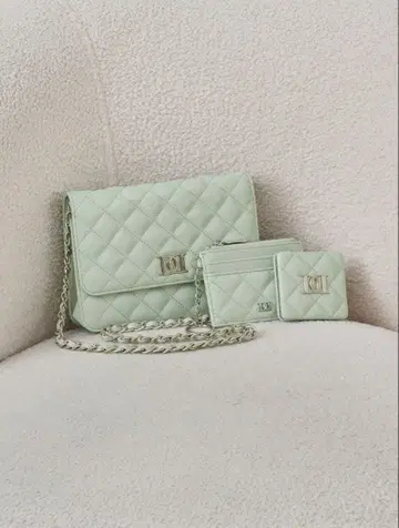 Darich DD 로고 퀼팅 트래블 세트